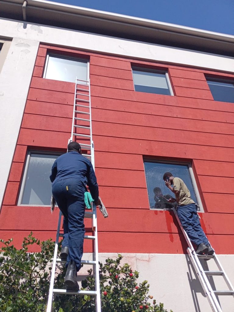 residential window cleaning obsevatory