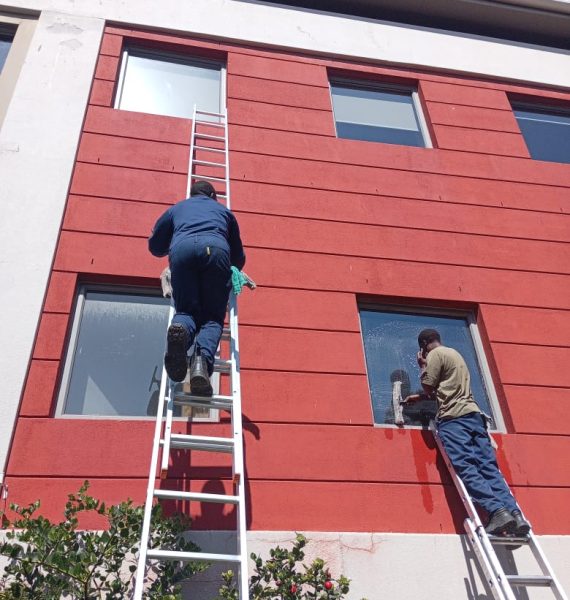 high-rise window cleaning